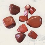 Pedra Jaspe Vermelho Rolada