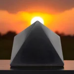 Pirâmide de Shungite