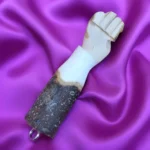 Figa em Casca de Guiné 5cm – Amuleto de Proteção Espiritual