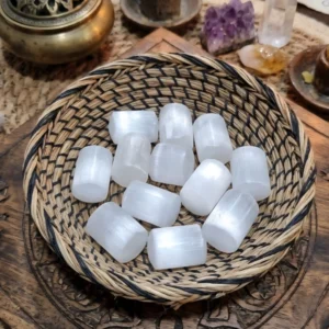 Selenita Rolada 15 a 20 g | Purificação e Espiritualidade