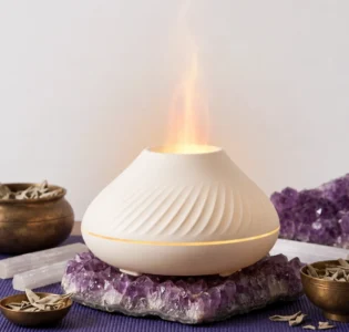 Difusor de Aromas para Óleos Essenciais branco com efeito de chama